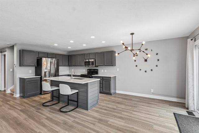 4704 NE Hayes Drive, Ankeny, IA 50021