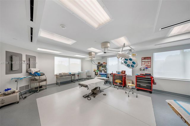 1693 SW 27th Avenue, Miami, FL 33145