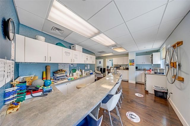 1693 SW 27th Avenue, Miami, FL 33145