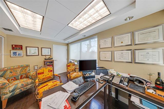 1693 SW 27th Avenue, Miami, FL 33145