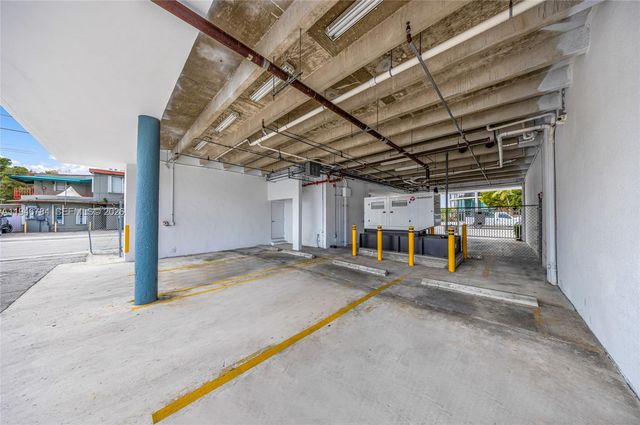 1693 SW 27th Avenue, Miami, FL 33145