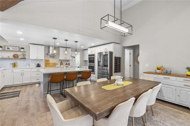 53 Baycliff Drive, Warwick, RI 02818