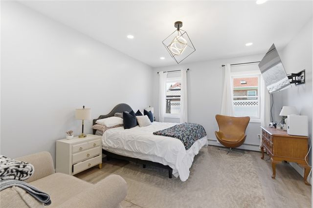 53 Baycliff Drive, Warwick, RI 02818