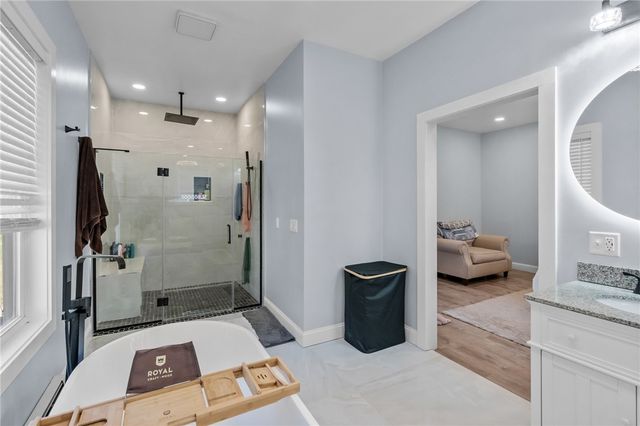 53 Baycliff Drive, Warwick, RI 02818