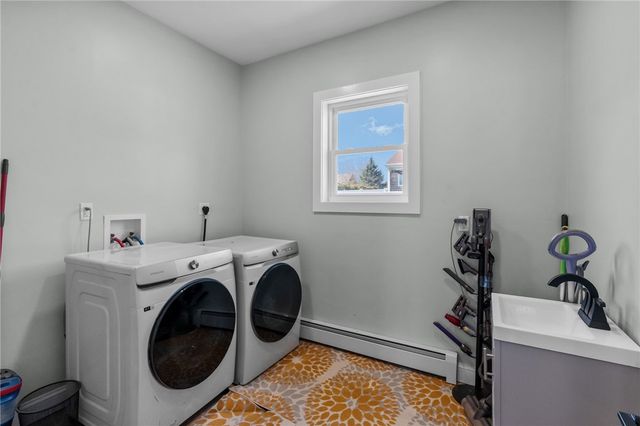 53 Baycliff Drive, Warwick, RI 02818