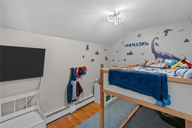 53 Baycliff Drive, Warwick, RI 02818