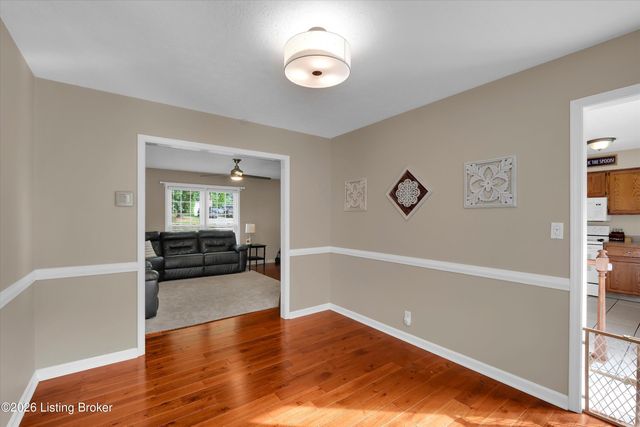 12120 Rosewood Ln, Goshen, KY 40026