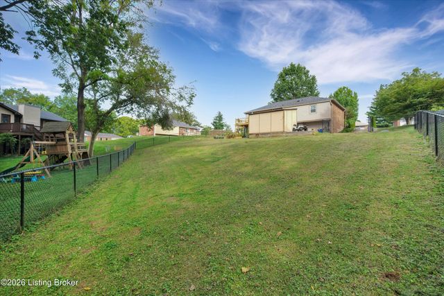 12120 Rosewood Ln, Goshen, KY 40026