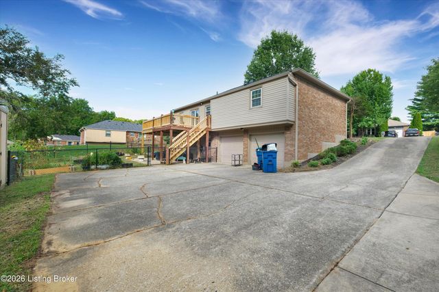12120 Rosewood Ln, Goshen, KY 40026