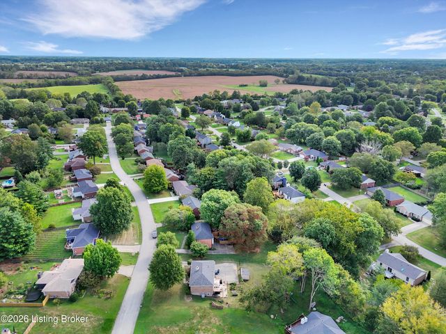 12120 Rosewood Ln, Goshen, KY 40026