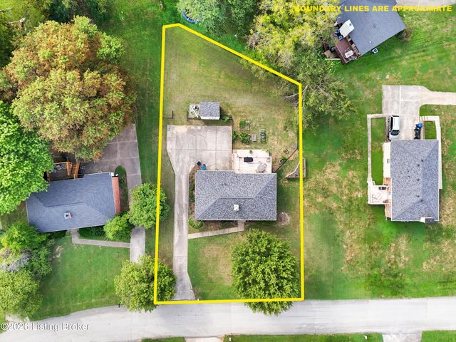 12120 Rosewood Ln, Goshen, KY 40026