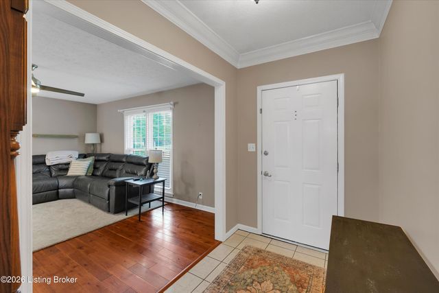 12120 Rosewood Ln, Goshen, KY 40026