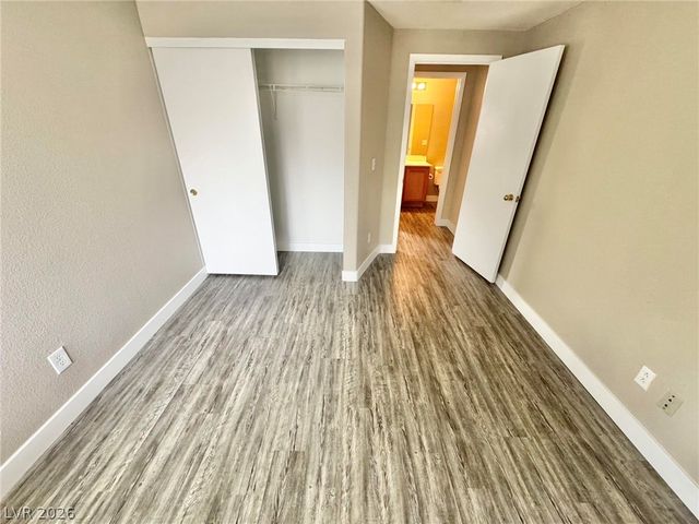 9844 Via Delores Avenue, Las Vegas, NV 89117