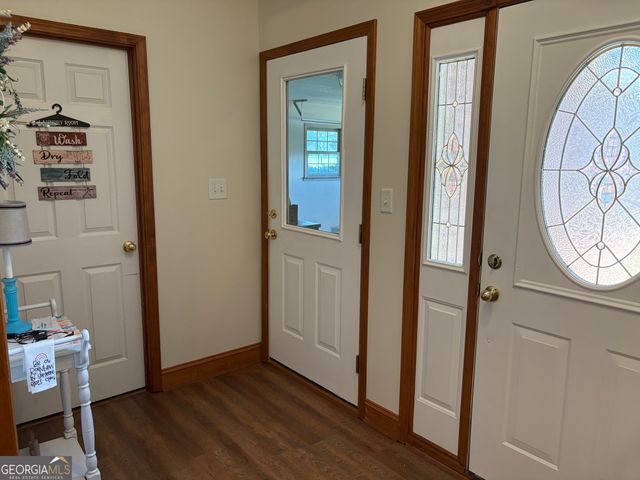 34 Golden Oaks Drive, Hartwell, GA 30643