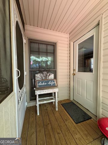 34 Golden Oaks Drive, Hartwell, GA 30643