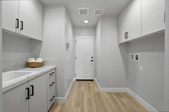 41868 Volare Court, Bermuda Dunes, CA 92203