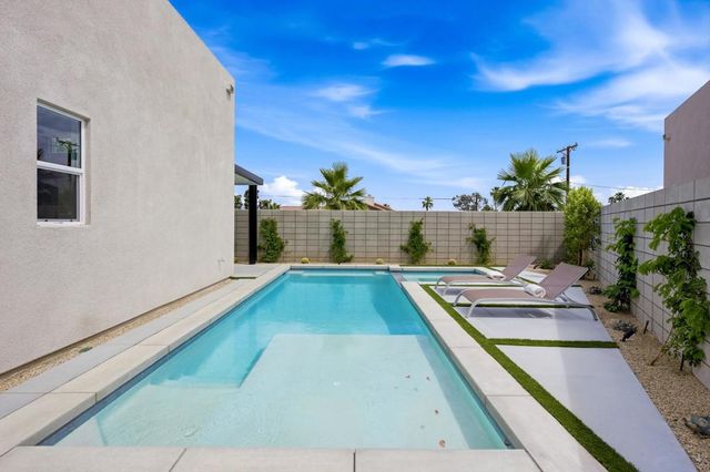 41868 Volare Court, Bermuda Dunes, CA 92203