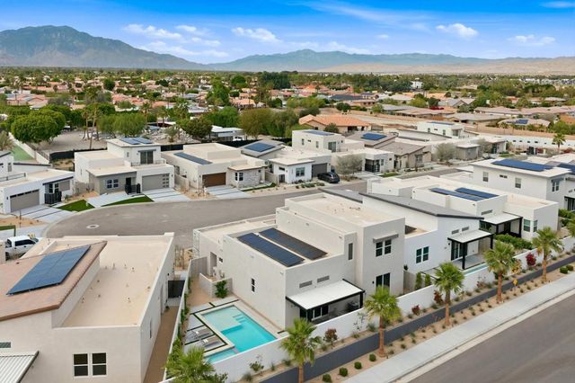 41868 Volare Court, Bermuda Dunes, CA 92203