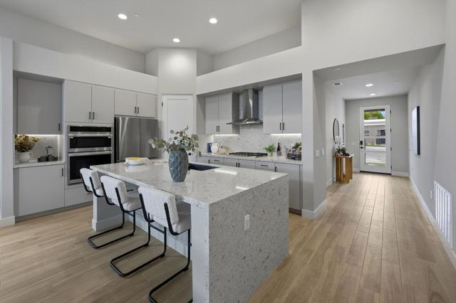 41868 Volare Court, Bermuda Dunes, CA 92203