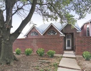 14326 Cashel Wood Drive, Houston, TX 77069