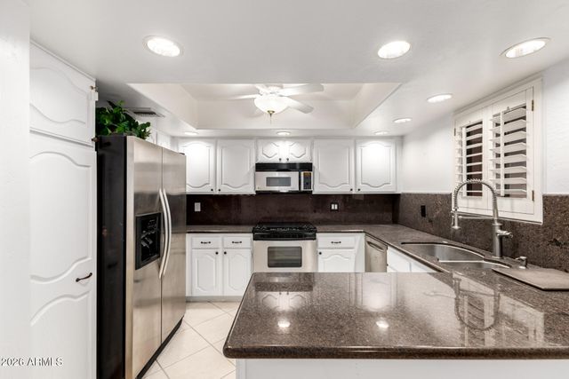 12212 N PARADISE VILLAGE Parkway S 134, Phoenix, AZ 85032