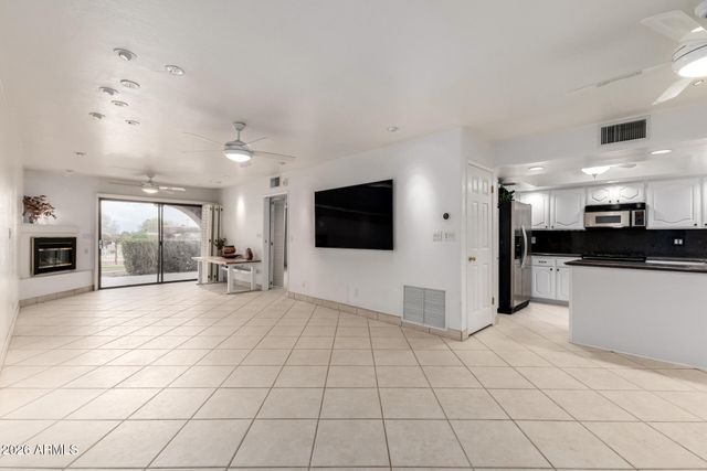 12212 N PARADISE VILLAGE Parkway S 134, Phoenix, AZ 85032