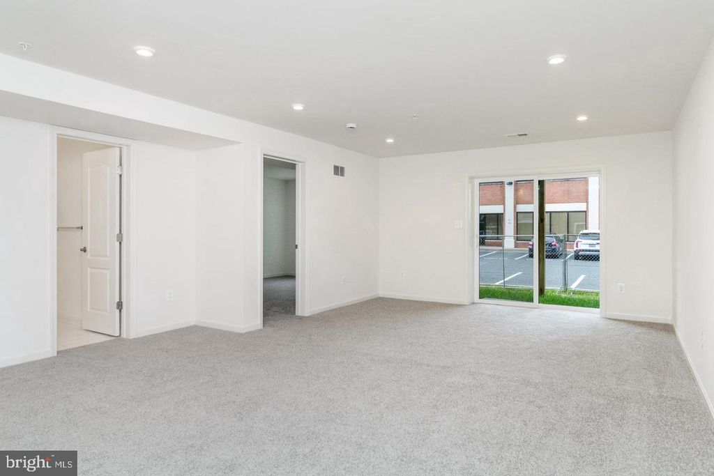 Image 20 of property listing at 4241 GERMANTOWN WAY #27, Perry Hall, MD 21128