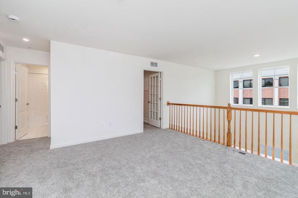 Image 5 of property listing at 4241 GERMANTOWN WAY #27, Perry Hall, MD 21128