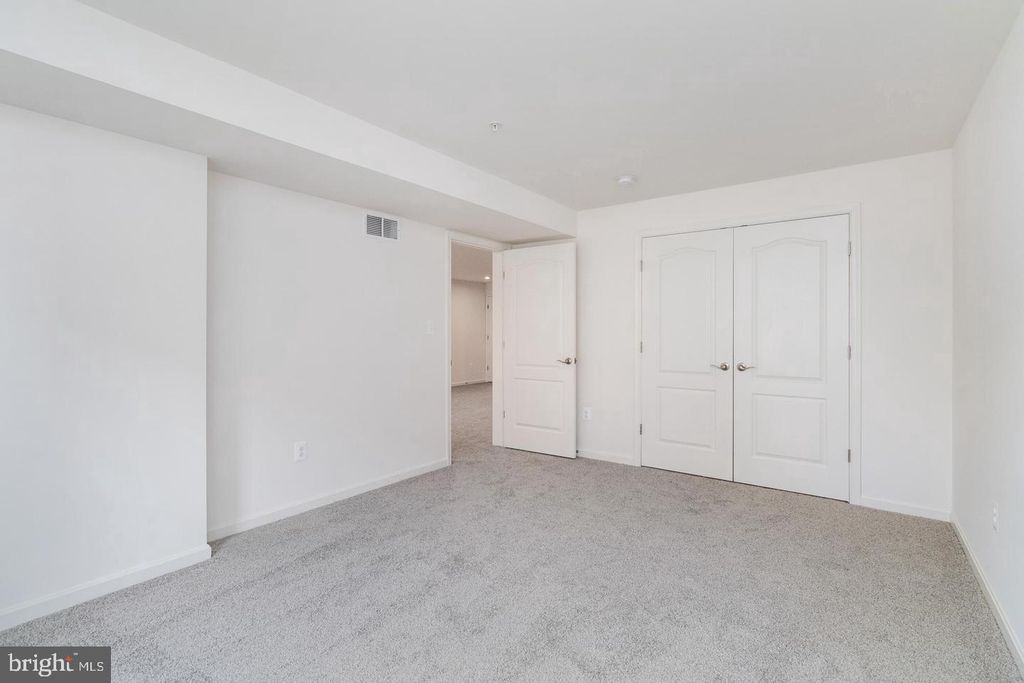 Image 6 of property listing at 4241 GERMANTOWN WAY #27, Perry Hall, MD 21128