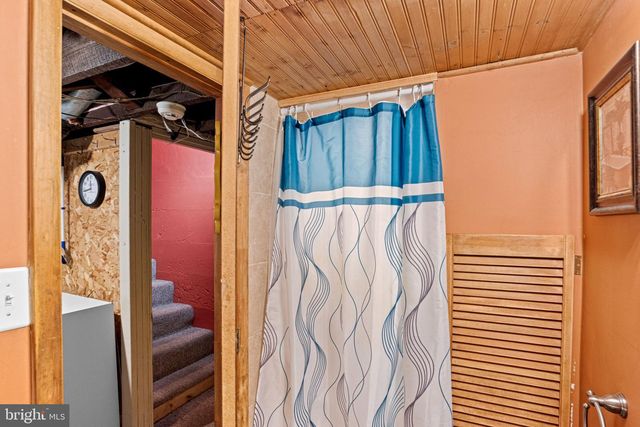 1 TERRACE HTS, Glen Rock, PA 17327