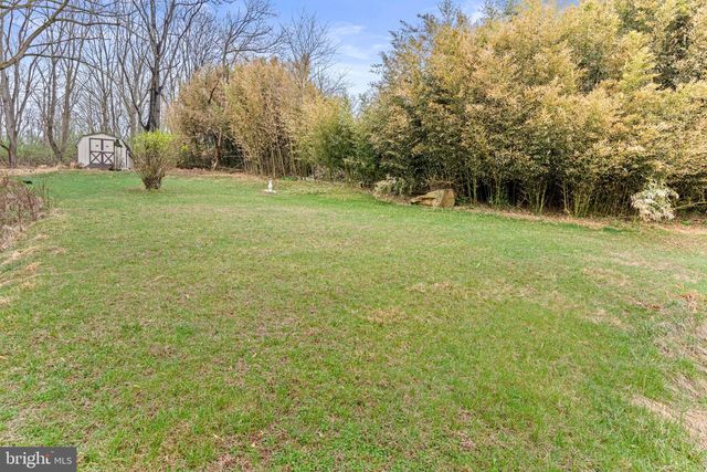 1 TERRACE HTS, Glen Rock, PA 17327