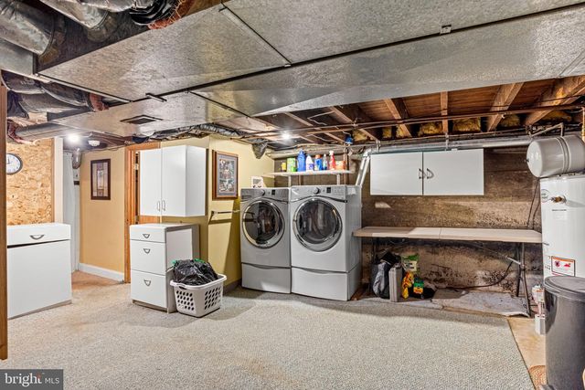 1 TERRACE HTS, Glen Rock, PA 17327