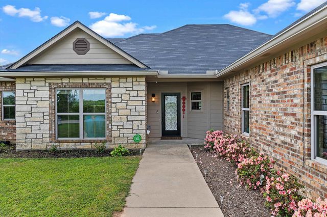 4542 Airport Dr, Kilgore, TX 75662
