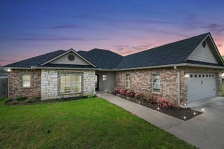 4542 Airport Dr, Kilgore, TX 75662