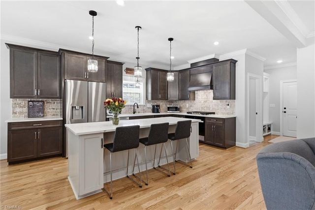 1778 Ramhurst Drive, Clemmons, NC 27012