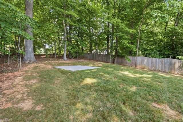 1778 Ramhurst Drive, Clemmons, NC 27012