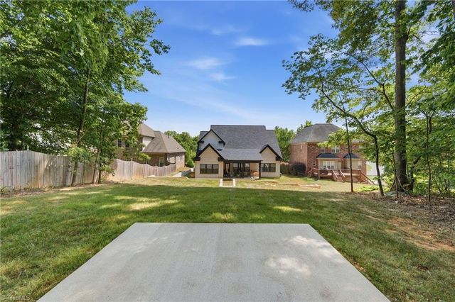 1778 Ramhurst Drive, Clemmons, NC 27012