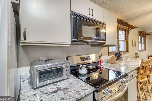 148 Gateway Drive, Ellijay, GA 30540