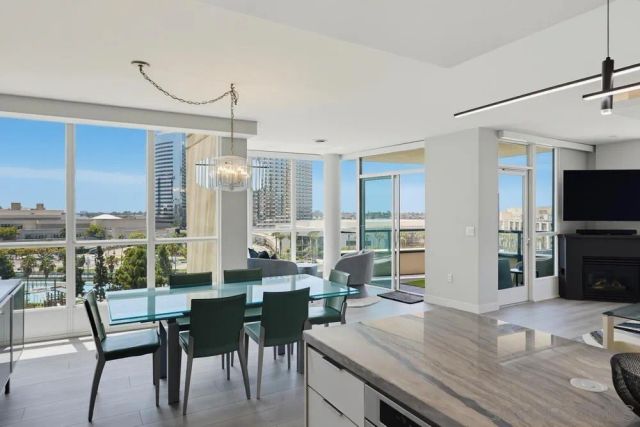 555 Front 804, San Diego, CA 92101