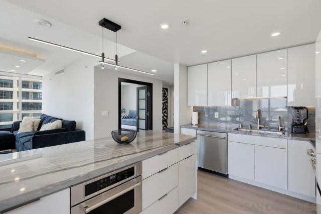 555 Front 804, San Diego, CA 92101
