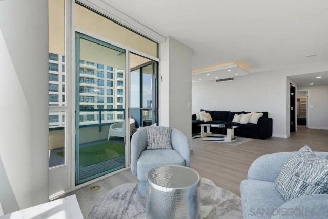 555 Front 804, San Diego, CA 92101