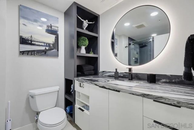 555 Front 804, San Diego, CA 92101