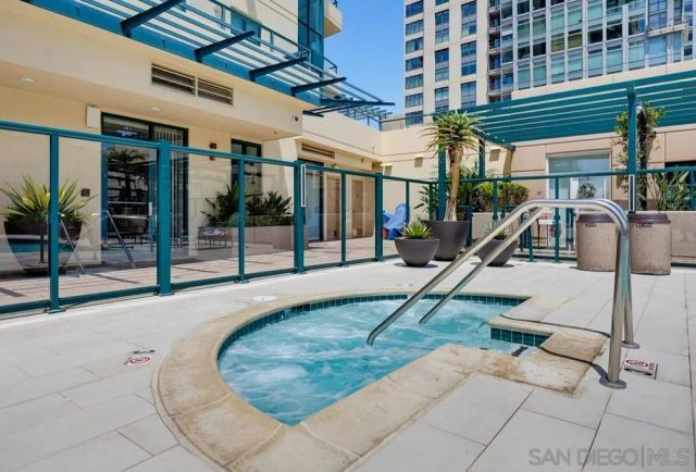 555 Front 804, San Diego, CA 92101