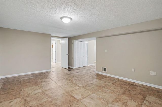 3608 N Euclid Avenue, Kansas City, MO 64116