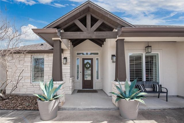 5830 Lago Vista Dr, Corpus Christi, TX 78414