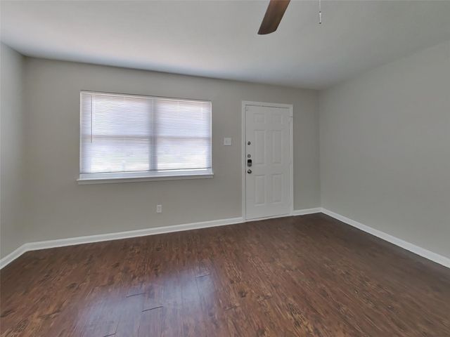 5234 Jorns, Houston, TX 77045