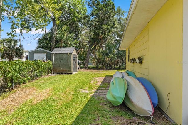 6053 PALM CREEK DRIVE, Weeki Wachee, FL 34607