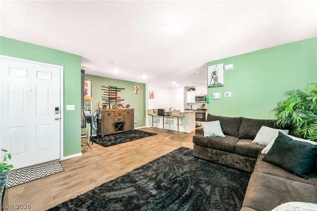 1128 Meadow Sparrow Place, Henderson, NV 89011