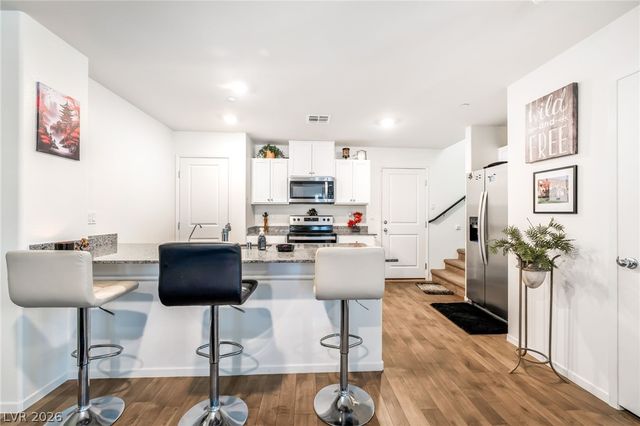 1128 Meadow Sparrow Place, Henderson, NV 89011