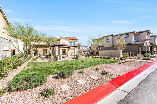 1128 Meadow Sparrow Place, Henderson, NV 89011